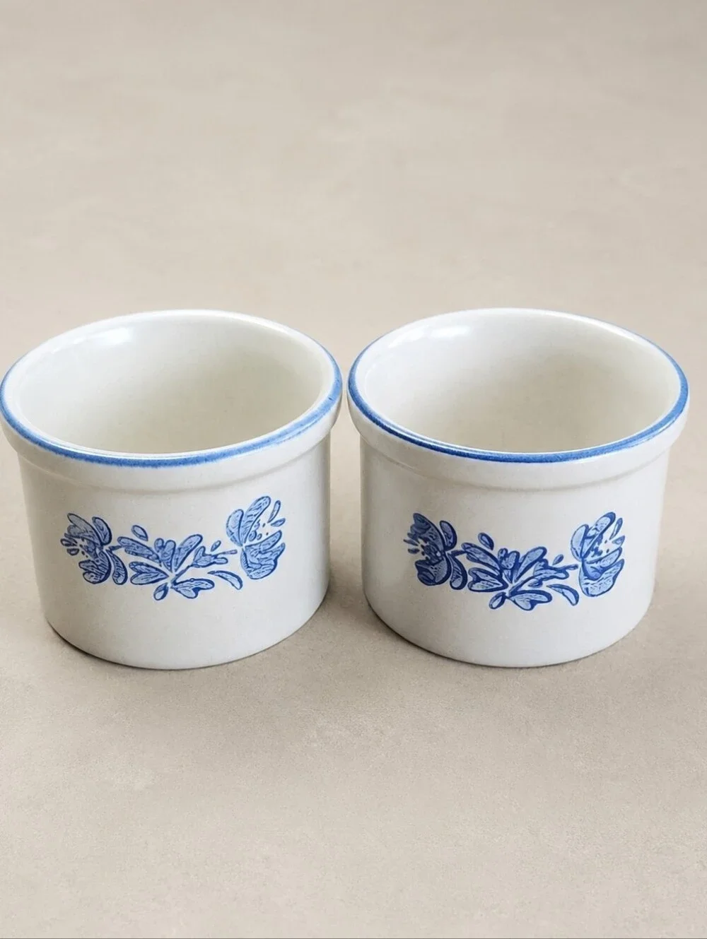 Vintage Pfaltzgraff Yorktowne #920 Dipper Bowls USA Stoneware Pair
